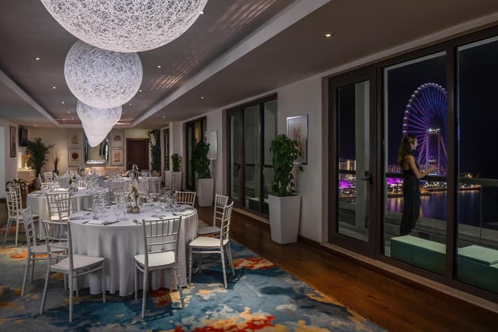 JA Ocean View Hotel, Jumeirah Beach Dubai