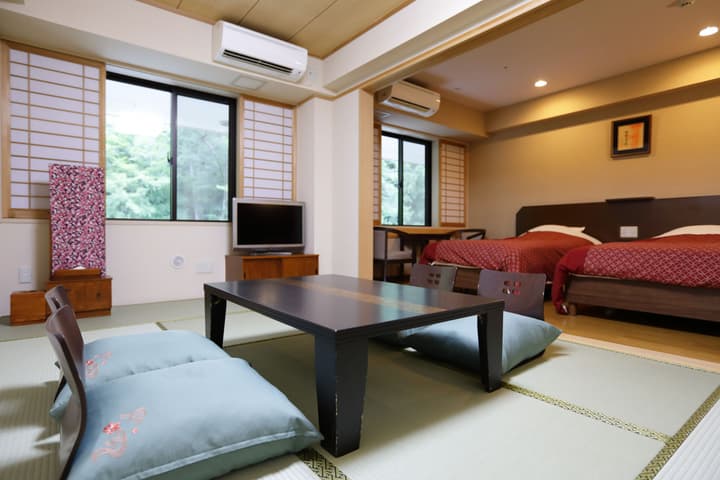Hakone Yumoto Onsen Tenseien