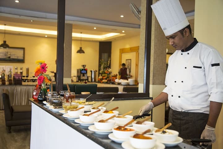Divine Resort Laxman Jhula