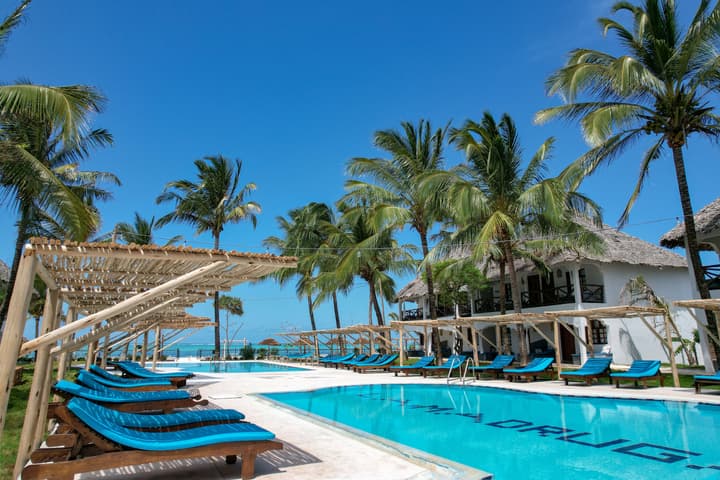 Nest Style Beach Hotel Zanzibar