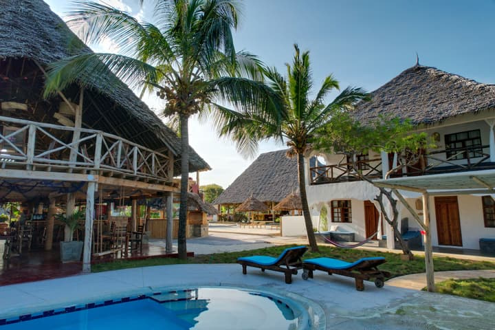 Nest Style Beach Hotel Zanzibar