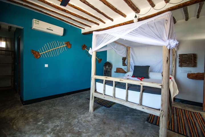 Nest Style Beach Hotel Zanzibar