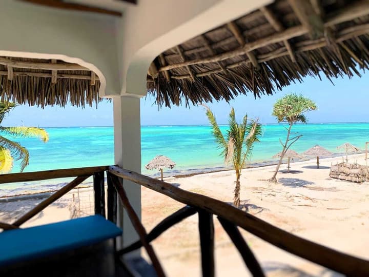 Nest Style Beach Hotel Zanzibar