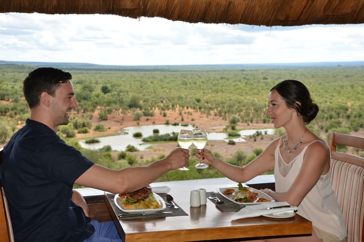 Victoria Falls Safari Lodge