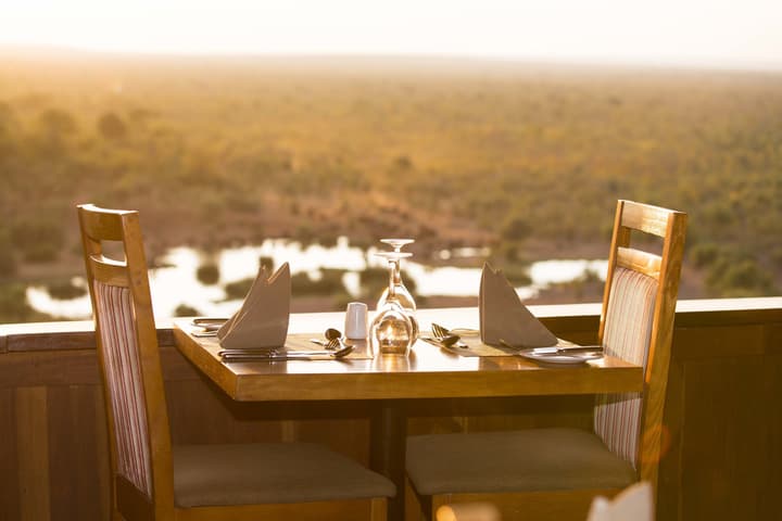 Victoria Falls Safari Lodge