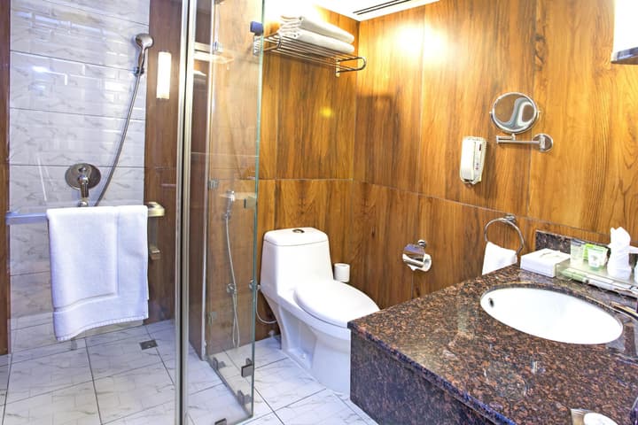 Best Western Premier Muscat