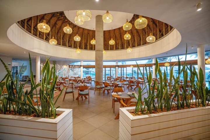Radisson Blu Poste Lafayette Resort & Spa, Mauritius (Adults Only)