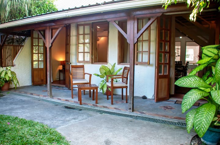 Chantauvent Guesthouse