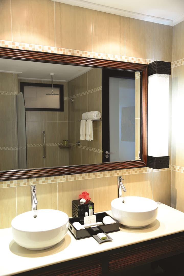 DoubleTree by Hilton Seychelles - Allamanda Resort & Spa