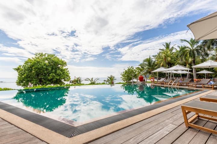 DoubleTree by Hilton Seychelles - Allamanda Resort & Spa
