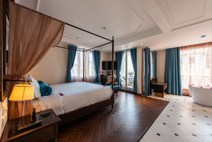Tirant Hotel