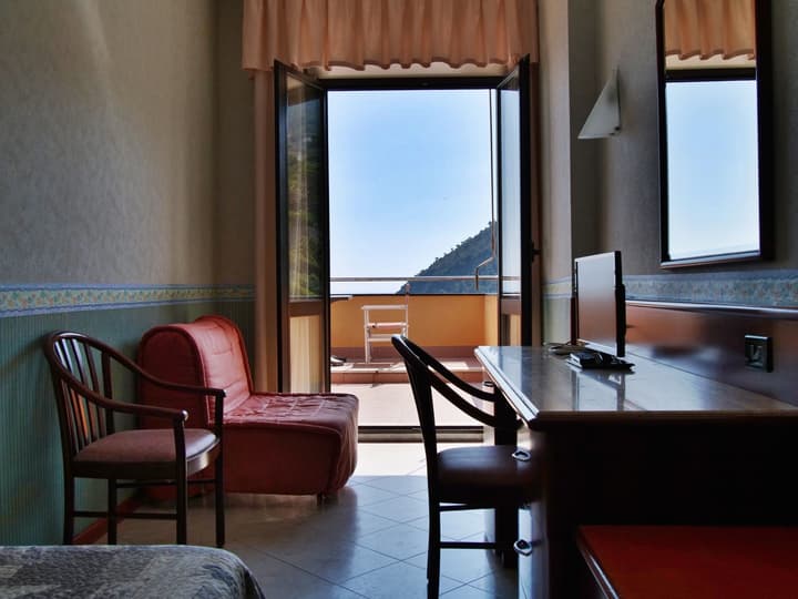 Hotel Mondial