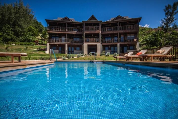 Santosha Barbados