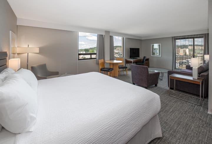 Coast Prince George Hotel