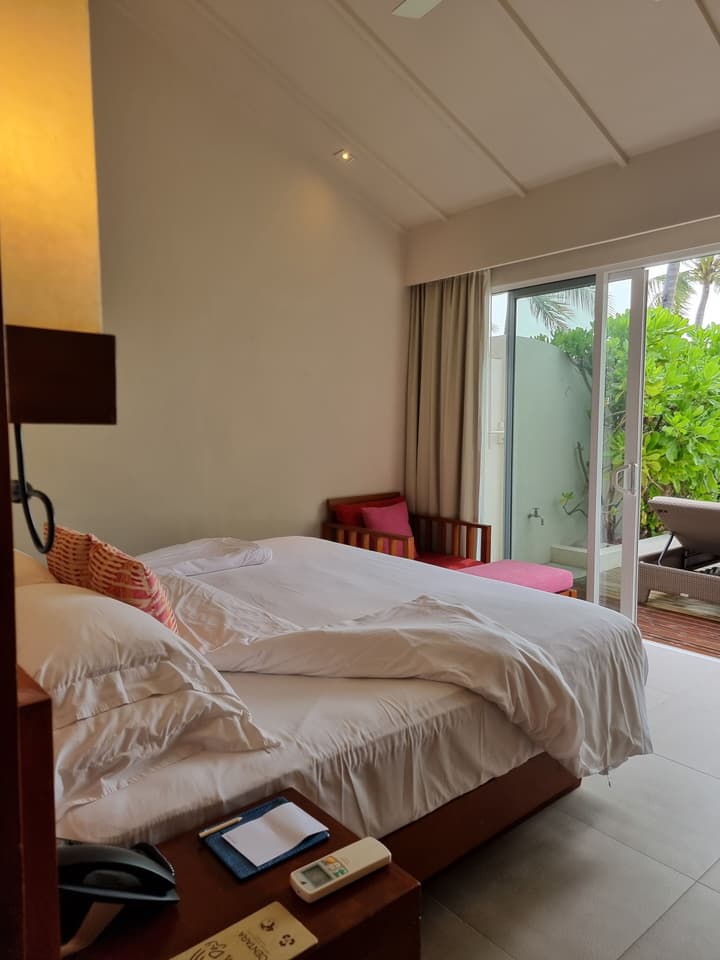 Centara Ras Fushi Resort & Spa Maldives