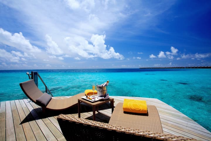 Centara Ras Fushi Resort & Spa Maldives