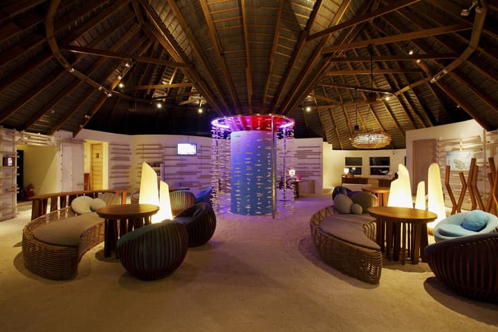 Centara Ras Fushi Resort & Spa Maldives