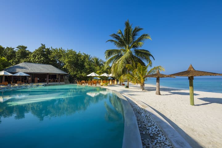 Centara Ras Fushi Resort & Spa Maldives