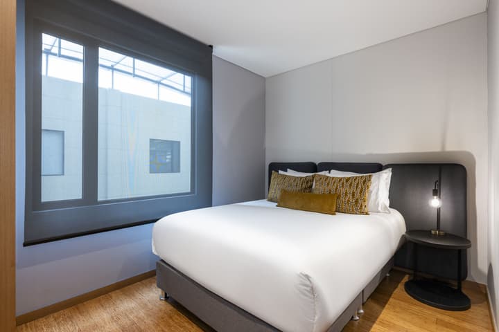 93 Luxury Suites & Residences