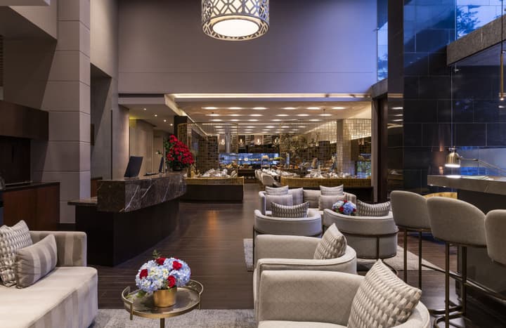 93 Luxury Suites & Residences