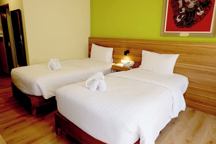 Siri Oriental Bangkok Hotel