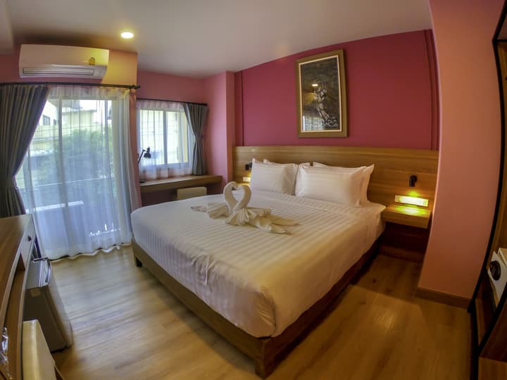Siri Oriental Bangkok Hotel