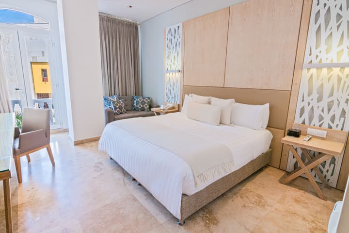 GHL Arsenal Hotel