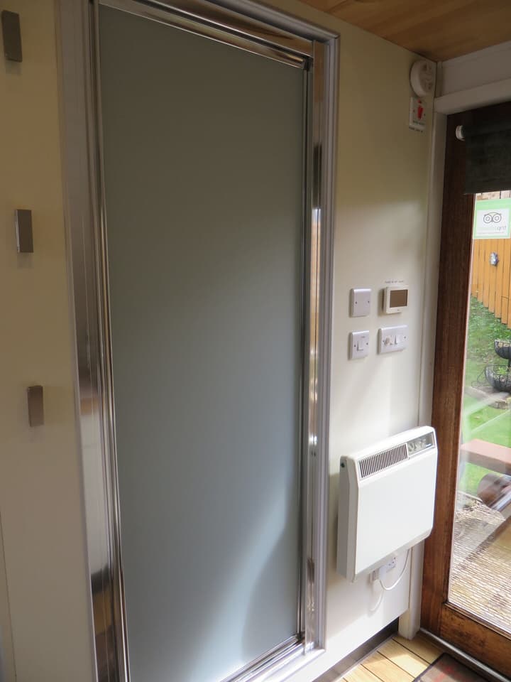 Eriskay Guest House and Aviemore Glamping