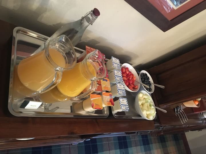 Eriskay Guest House and Aviemore Glamping