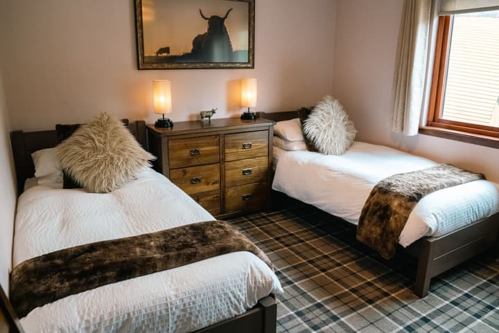Eriskay Guest House and Aviemore Glamping