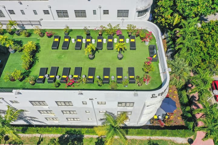 Lincoln Arms Suites
