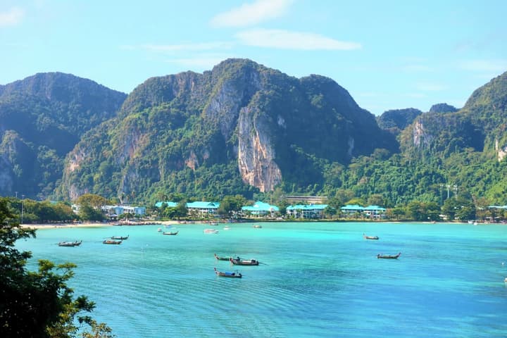 Phi Phi Sea Sky Resort