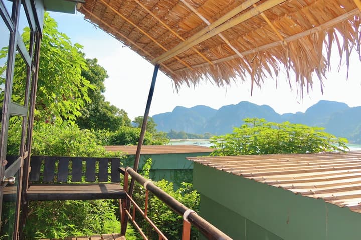 Phi Phi Sea Sky Resort