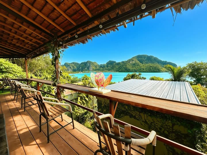Phi Phi Sea Sky Resort