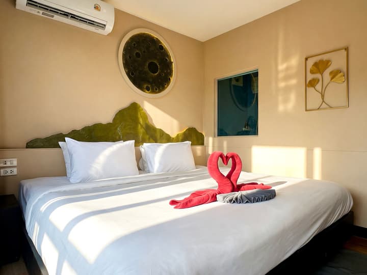 Phi Phi Sea Sky Resort