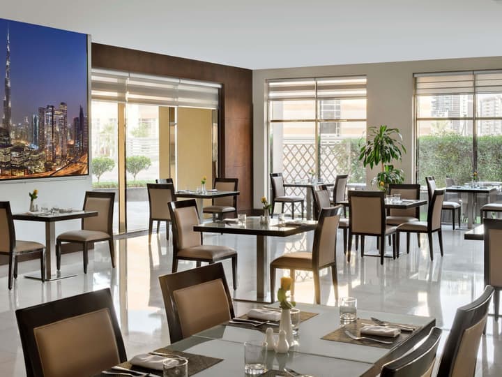 Movenpick Hotel Apartments Al Mamzar Dubai