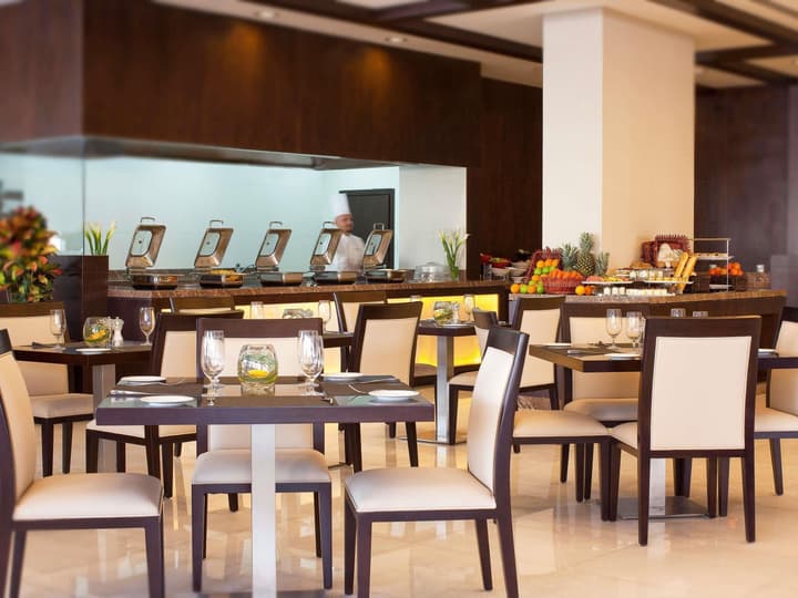 Movenpick Hotel Apartments Al Mamzar Dubai