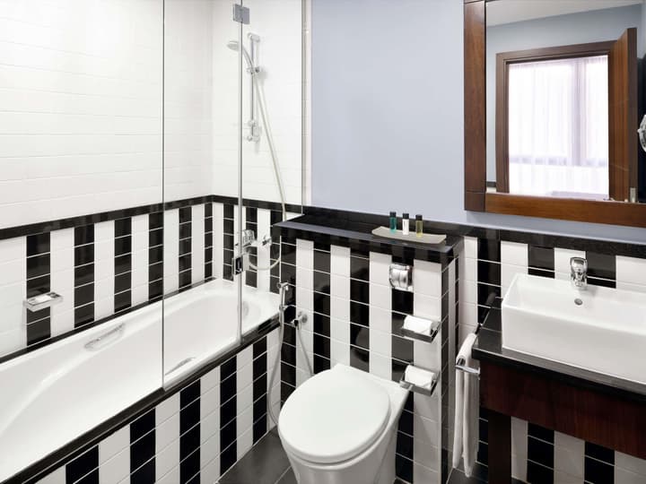 Movenpick Hotel Apartments Al Mamzar Dubai