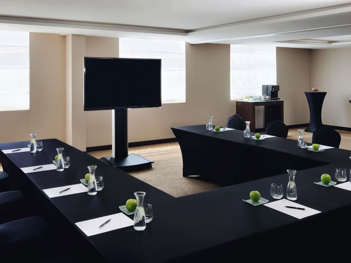 Movenpick Hotel Apartments Al Mamzar Dubai