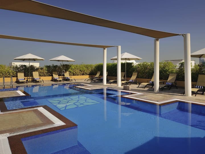 Movenpick Hotel Apartments Al Mamzar Dubai