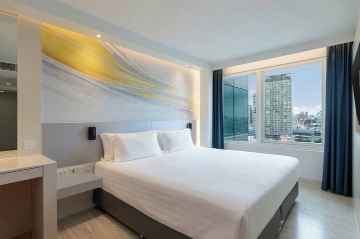 Centara Watergate Pavilion Hotel Bangkok