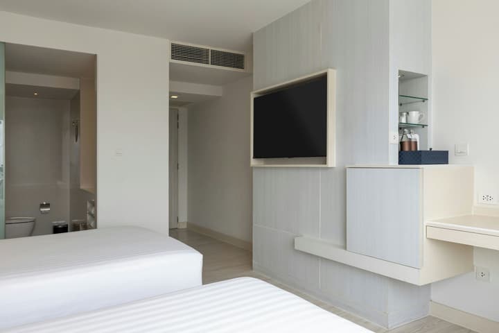 Centara Watergate Pavilion Hotel Bangkok