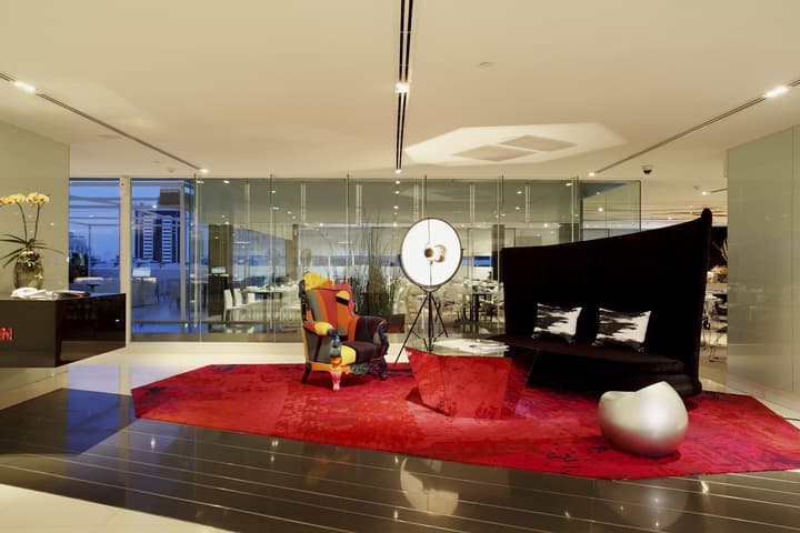 Centara Watergate Pavilion Hotel Bangkok
