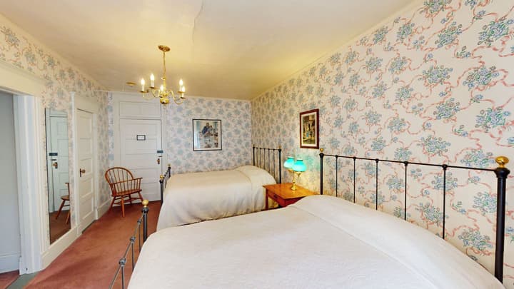 The Red Lion Inn
