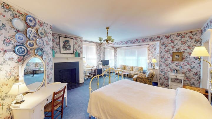 The Red Lion Inn