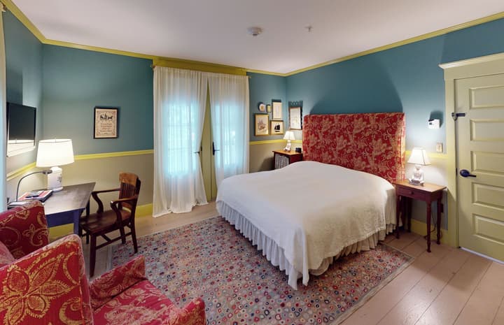 The Red Lion Inn