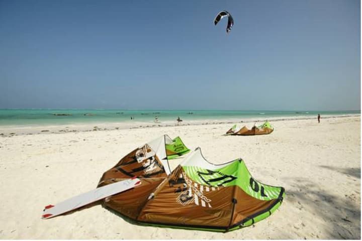 Dhow Inn Boutique Hotel