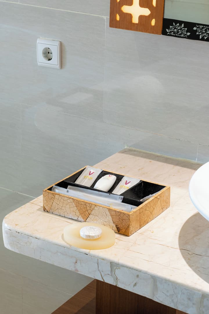 VOUK Hotel & Suites