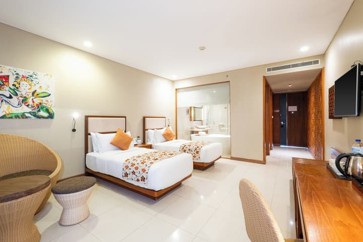 VOUK Hotel & Suites