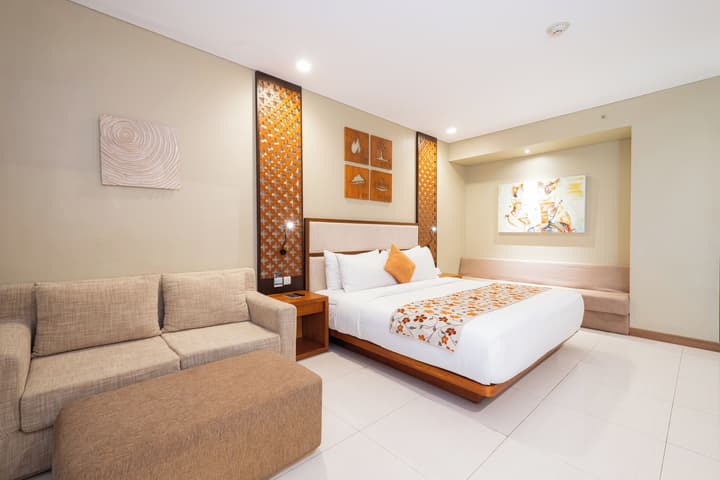 VOUK Hotel & Suites